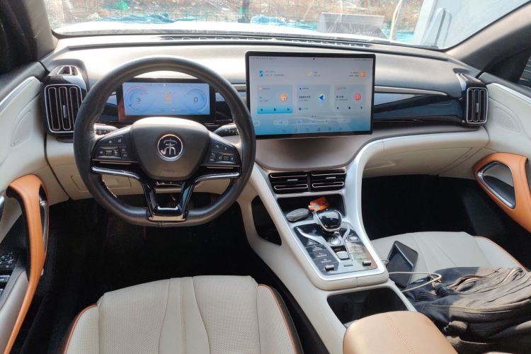 比亚迪 宋Pro新能源 2022款 DM-i 110km 旗舰型Pro中控内饰12