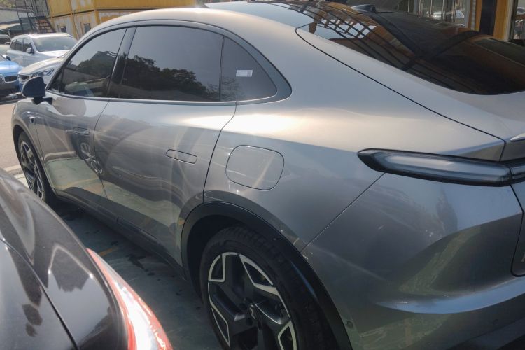 乐道L60 2024款 60kWh 后驱版车身外观6003