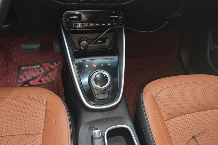 宝骏510 2017款 1.5L 自动豪华型中控内饰18