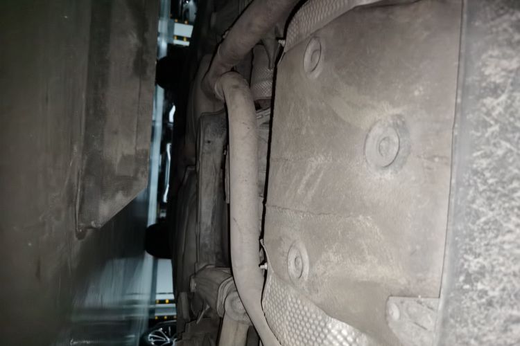 奥迪Q5 2013款 40 TFSI 技术型局部细节9009