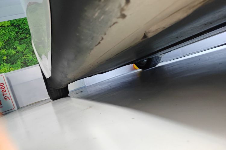 特斯拉 Model Y 2021款 标准续航后驱版局部细节9001