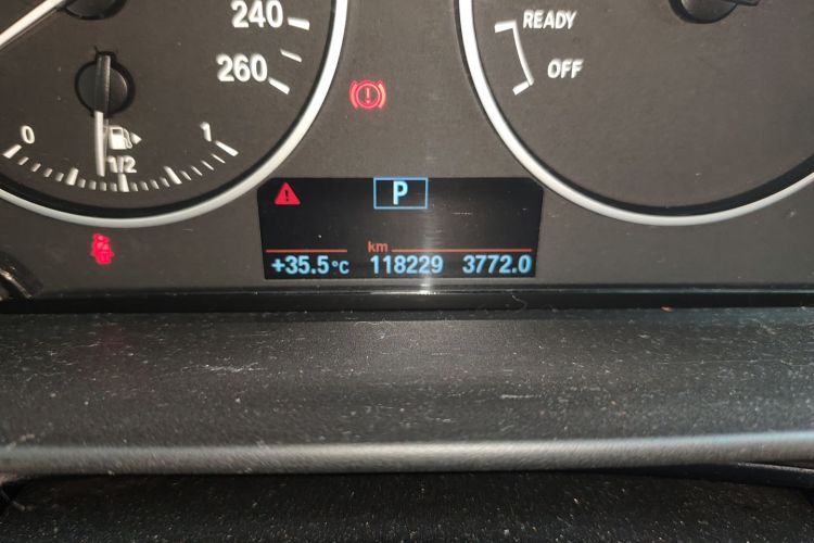 宝马1系(进口) 2013款 改款 116i 领先型中控内饰15