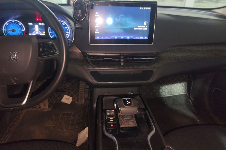 红旗E-QM5 2023款 改款 基础出行版局部细节16