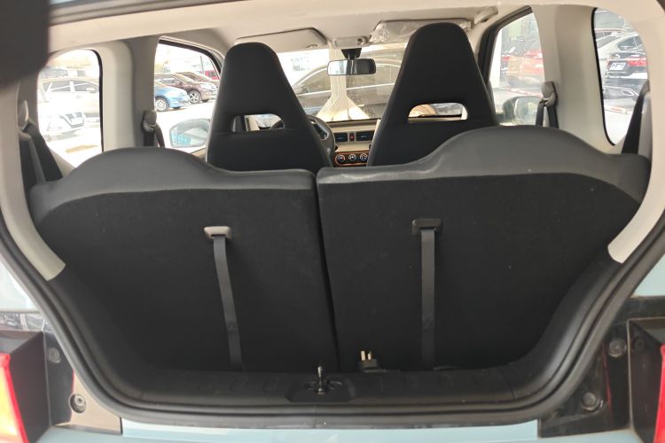 五菱汽车 宏光MINIEV 2020款 悦享款 磷酸铁锂机舱底盘23