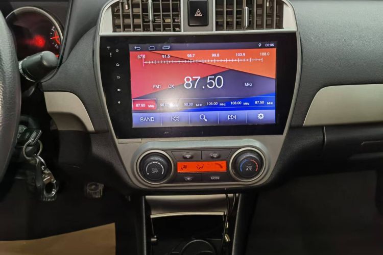 日产 轩逸 2016款 经典 1.6XE 手动领先版中控内饰16