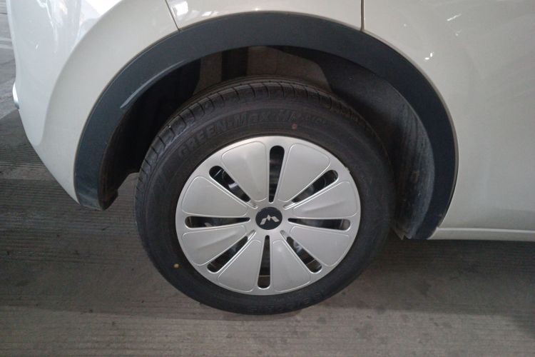 五菱汽车 五菱缤果 2024款 203km 轻享款车身外观6008