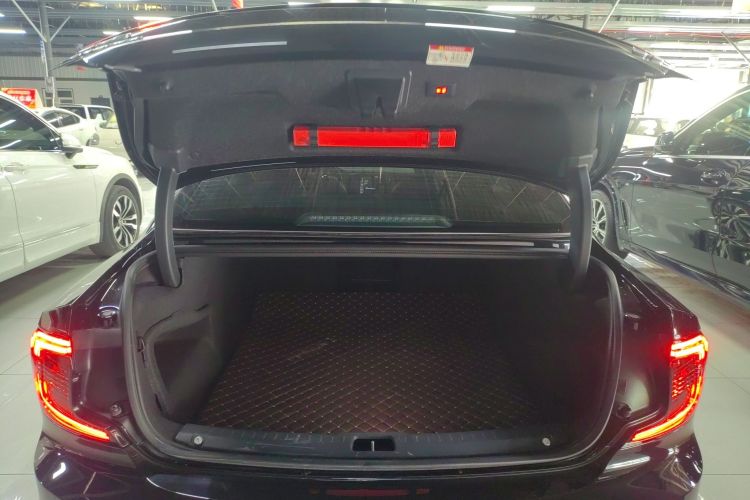 沃尔沃S90 2021款 B5 智远豪华版局部细节23