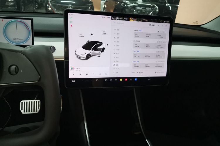 特斯拉 Model 3 2019款 标准续航后驱升级版中控内饰16