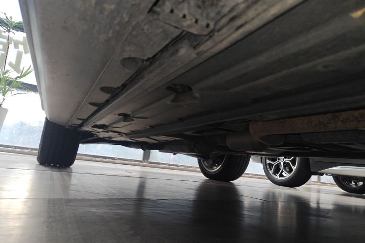 奔驰GLK级 2015款 GLK 260 4MATIC 动感型 极致版局部细节9001