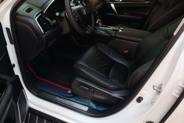 本田 冠道 2017款 240TURBO 两驱豪华版局部细节19