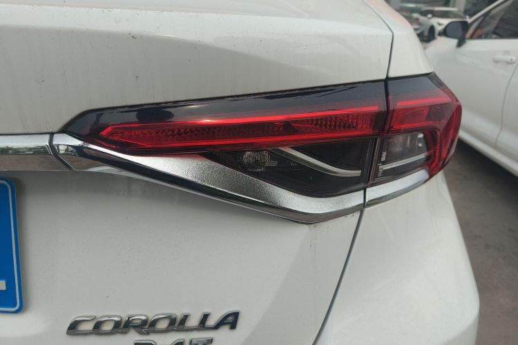 丰田 卡罗拉 2023款 1.2T 先锋版车身外观9