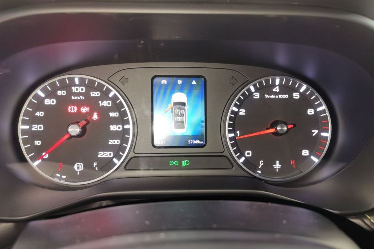 荣威i5 2021款 1.5L 手动钻石版局部细节14