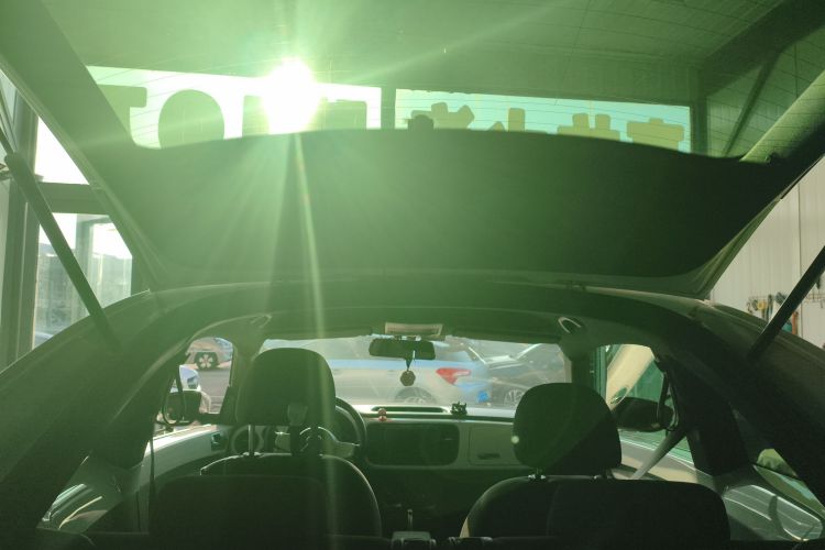 大众 甲壳虫 2015款 280TSI中控内饰22