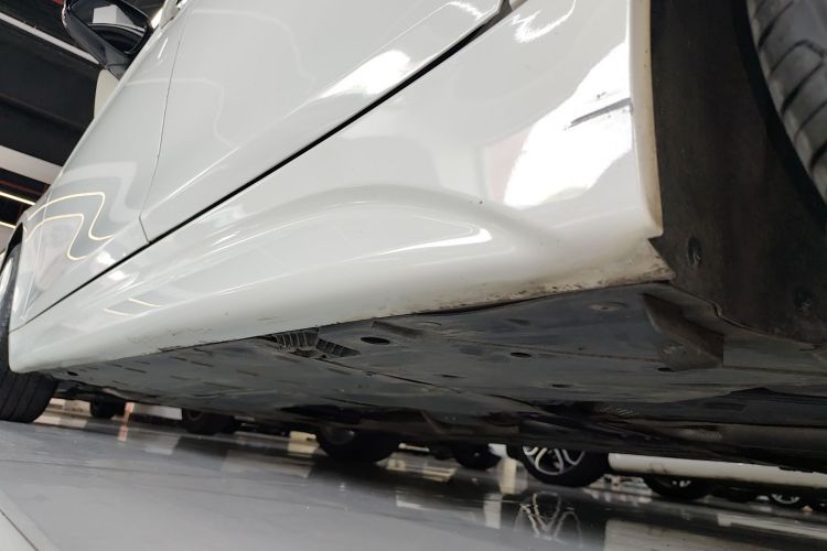 宝马3系 2018款 320i M运动套装局部细节9002