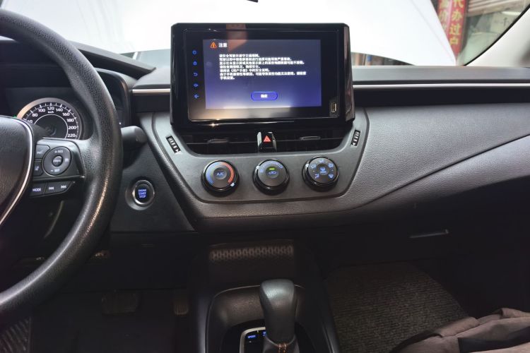 丰田 卡罗拉 2022款 1.2T S-CVT先锋PLUS版中控内饰16