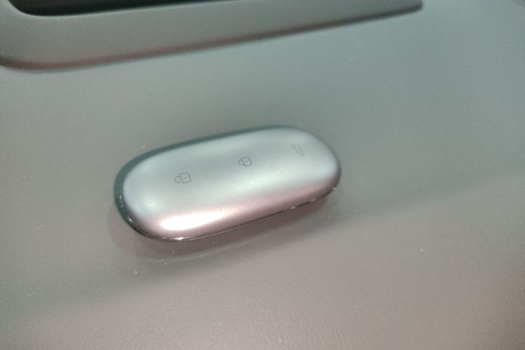 理想汽车 理想L6 2024款 Pro中控内饰11