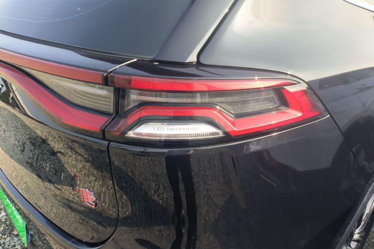 比亚迪 唐 2018款 2.0T 自动智联尊荣型 7座 国V车身外观6006