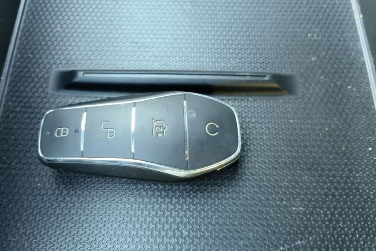 比亚迪 秦PLUS 2025款 EV 智驾版 420KM领先型中控内饰11