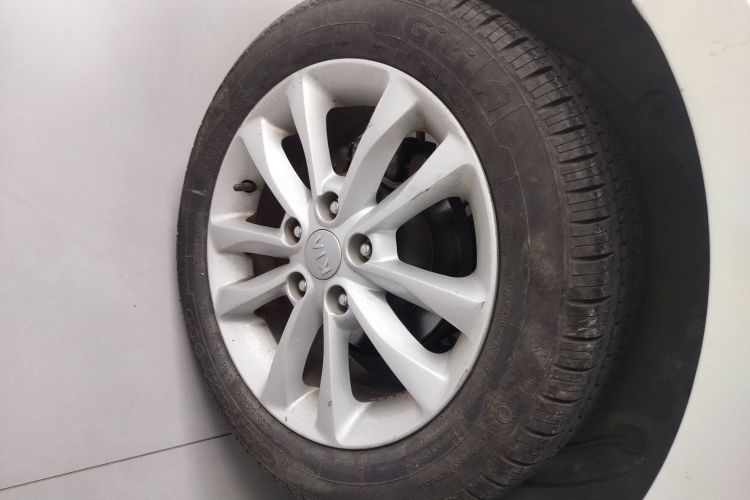 起亚K3 2016款 1.6L 手动GLS车身外观6008