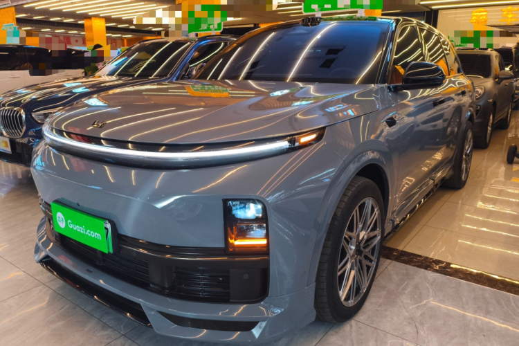 理想汽车 理想L7 2025款 Pro 智能焕新版车身外观1