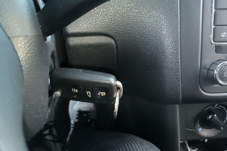 大众 Polo 2011款 1.4L 手动致乐版中控内饰11