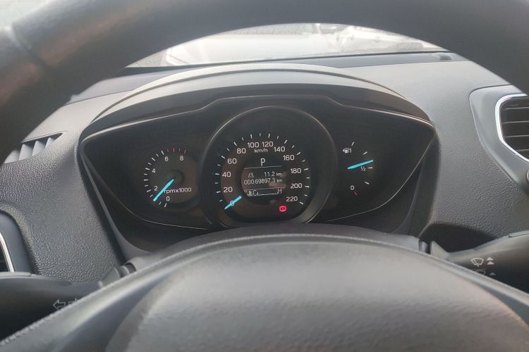 福特 福睿斯 2019款 1.5L 自动质享型中控内饰14