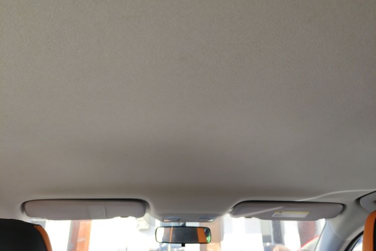 东风风神 奕炫 2023款 马赫版 1.5L 自动追风版局部细节22