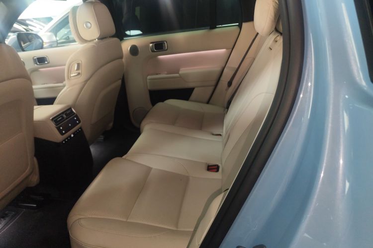 理想汽车 理想L7 2024款 Ultra中控内饰21