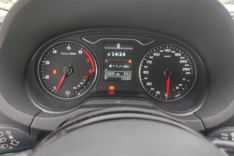 奥迪A3 2015款 Sportback 40 TFSI 自动舒适型中控内饰15