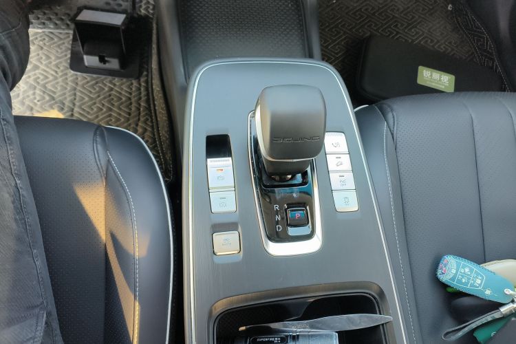 北京汽车 北京EU5 PLUS 2023款 R500 优享版中控内饰18