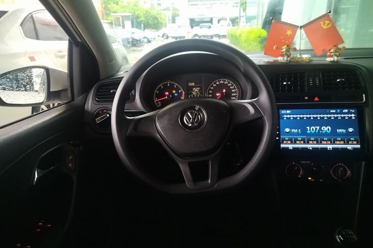 大众 Polo 2016款 1.4L 手动风尚型局部细节13