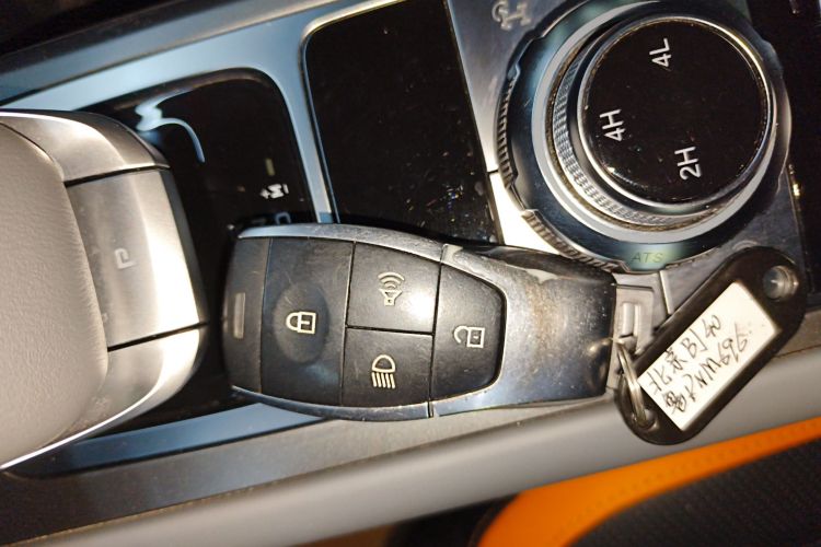 北京越野 北京BJ40 2024款 2.0T 全新城市猎人版 侠客型中控内饰7001