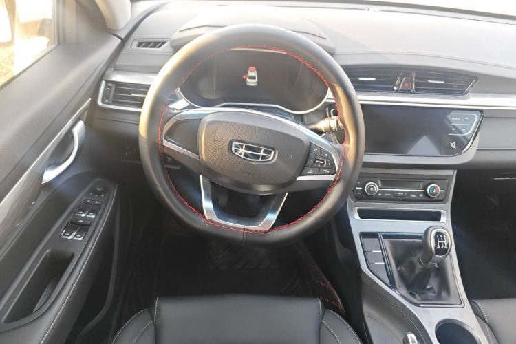 吉利汽车 帝豪 2019款 领军版 1.5L 手动向上亚运版 国VI中控内饰13