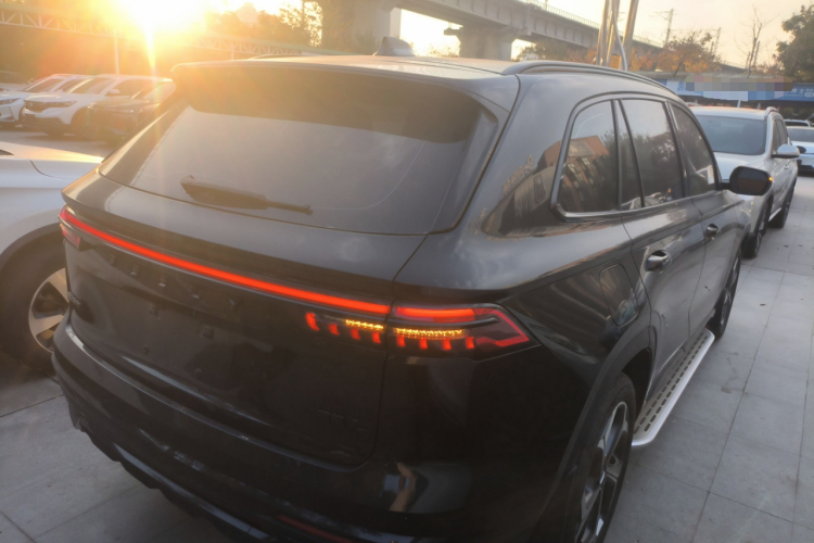 吉利汽车 星越L 2024款 2.0TD DCT EVO两驱长风版车身外观7