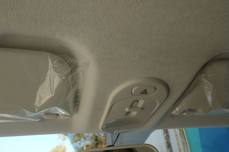 奔腾小马 2026款 222km 萌趣马 Plus中控内饰22