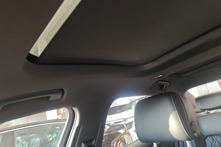 奥迪A6L 2026款 45 TFSI quattro 臻选动感型中控内饰22