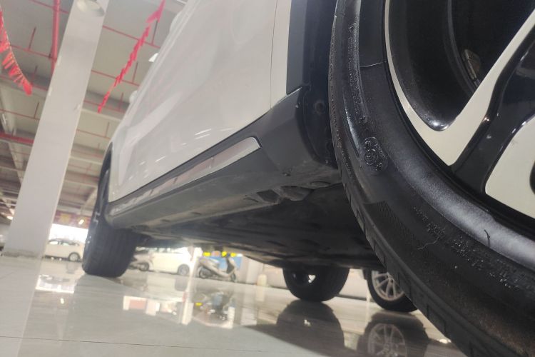 奔驰GLA 2018款 GLA 200 时尚型局部细节9001