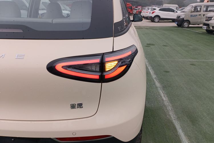 吉利银河 星愿 2025款 410km 自由版车身外观6006