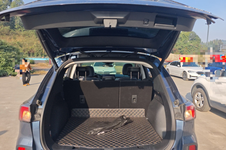 福特 锐际 2024款 EcoBoost 245 两驱耀享款机舱底盘23