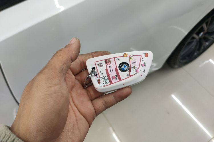 宝马3系 2024款 325Li M运动曜夜套装中控内饰11