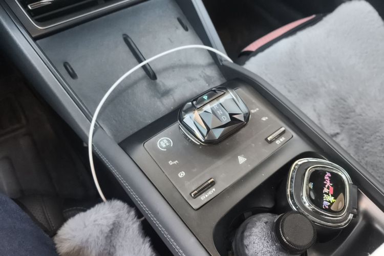 比亚迪 秦L 2025款 DM-i 智驾版 80KM领先型中控内饰18