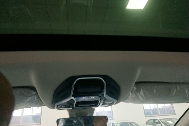 吉利汽车 2023款 嘉际L 1.5TD  DCT舒适型局部细节22