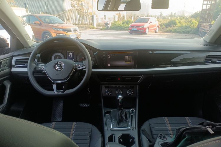 大众 朗逸 2021款 280TSI DSG舒适版中控内饰7002