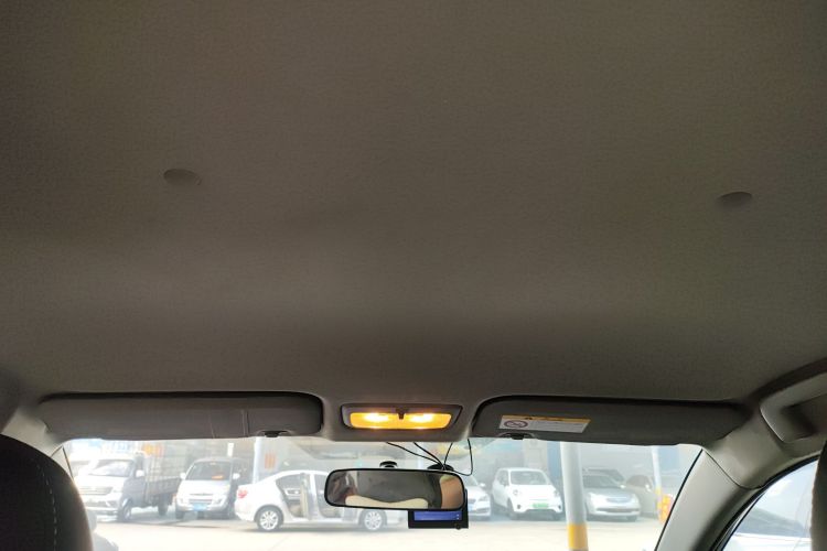 丰田 YARiS L 致享 2017款 1.5E CVT魅动版中控内饰22