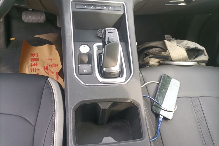 东风风神E70 2023款 500 智行版 磷酸铁锂 48.6kWh 110kW中控内饰18