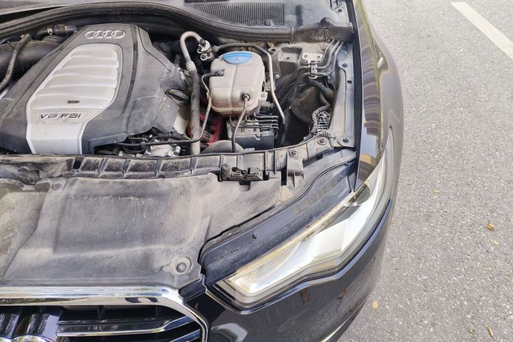 奥迪A6L 2014款 30 FSI 技术型局部细节9007