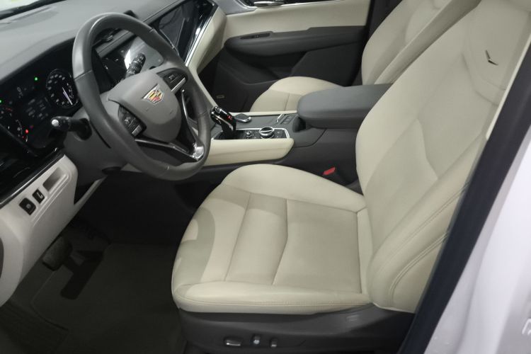 凯迪拉克XT6 2022款 2.0T 六座四驱豪华型局部细节19