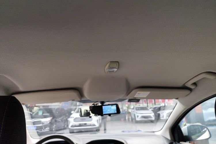 福特 福克斯 2012款 三厢 1.6L 自动舒适型中控内饰22