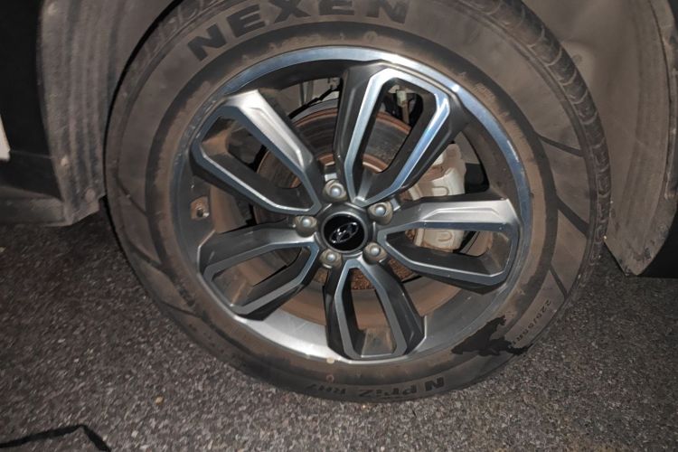 北京现代ix35 2019款 2.0L 自动两驱智勇·畅享版 国VI车身外观10