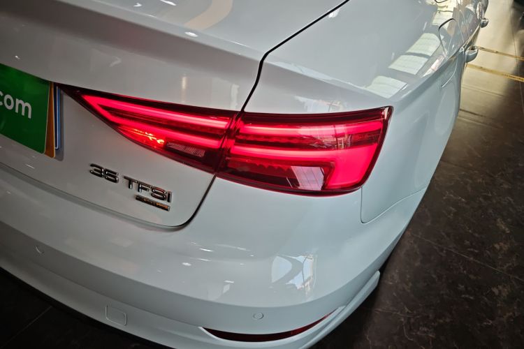 奥迪A3 2020款 Limousine 35 TFSI 时尚型 国VI车身外观9